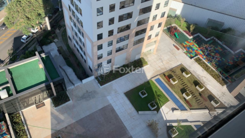 Image 2 - 1002365